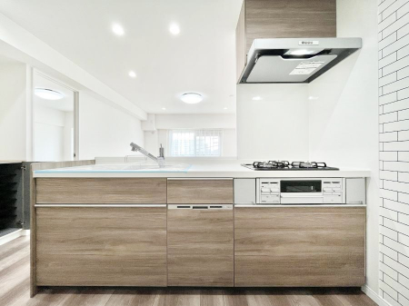 Lb`@`Kitchen`  u͉낤vȃLb`Ȃv藿łႢ܂B  Lb`̓rO]łƑȂ邨Ƃɂ܂B  
