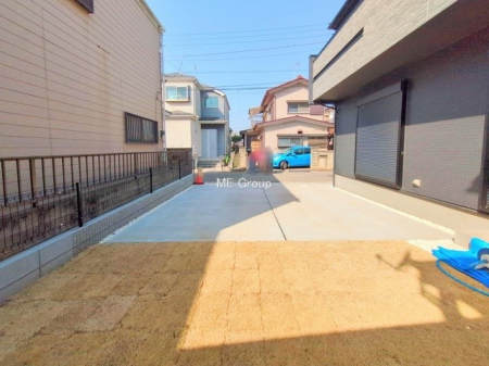@Oρ`Parking`@ԏQu܂I(Ԏɂ)]Ԓu╨uƂāAql̗VԃXy[XƂāAƂ肠~n炱\ȑprɂpXy[XłB