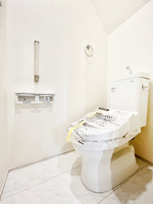 gC@P`Toilet`@̂鐅gC̓EHVbgtłgC͖g킴𓾂Ȃ́BۂłˁBgC2̂Œ̍Gɕ֗łI