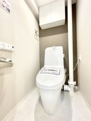 gC@`Toilet`@YEXbLEKȃEHVbgtgCł낰ԂłBtH[ρIgC͖g킴𓾂Ȃ́BۂłˁB