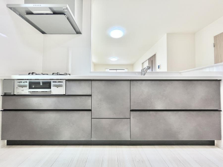 Lb`@`Kitchen`@LĎg₷Lb`ȂƑłɗAЕtԂȂłႢ܂[Ղ肠̂ŁAƐȈۂۂĂ܂B
