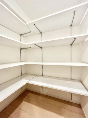 [@`Storage`@̎[ɂ͍S܂BLɐ݂[Bł󂢂ĂXy[X[ɂ邱ƂŁAʂ̂ȂԂoĂ܂BוɂSłB