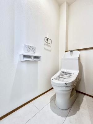 gC@1`Toilet`@̂鐅gC̓EHVbgtłgC͖g킴𓾂Ȃ́BۂłˁBgC2̂Œ̍Gɕ֗łI
