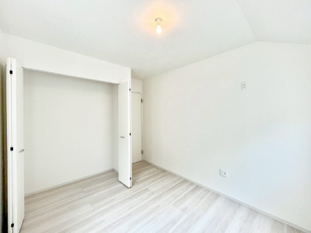 Q@g₷`ŃxbgƋ̒uɂ邱Ƃ܂B   