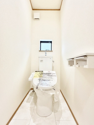 gC@B`Toilet`@̂鐅gC̓EHVbgtłgC͖g킴𓾂Ȃ́BۂłˁBgC2̂Œ̍Gɕ֗łI