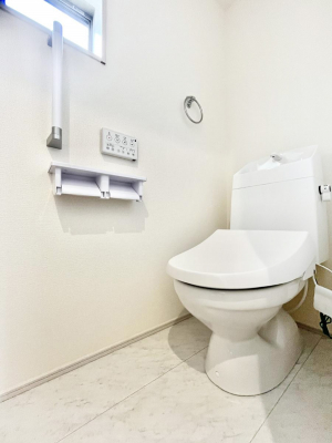 gC@P`Toilet`@̂鐅gC̓EHVbgtłgC͖g킴𓾂Ȃ́BۂłˁBgC2̂Œ̍Gɕ֗łI