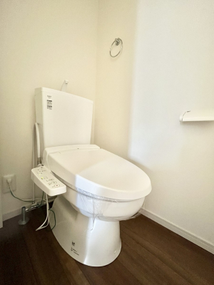 gC@Q`Toilet`@̂鐅gC̓EHVbgtłgC͖g킴𓾂Ȃ́BۂłˁBgC2̂Œ̍Gɕ֗łI