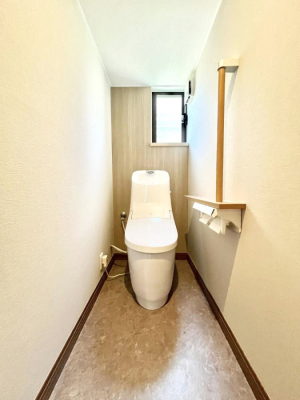 gC@`Toilet`@YEXbLEKȃEHVbgtgCł낰ԂłB1A2KɃgCXy[XǏ薾邭AKԂƂȂĂ܂gꏊ炱̔złI