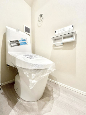 gC@NO.2`Toilet`@̂鐅gC̓EHVbgtłgC͖g킴𓾂Ȃ́BۂłˁBgC2̂Œ̍Gɕ֗łI