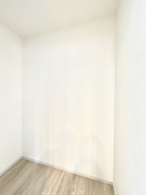 ̑ρ@rO[BɎ[ƕW܂LDKXbLЕtłˁB  