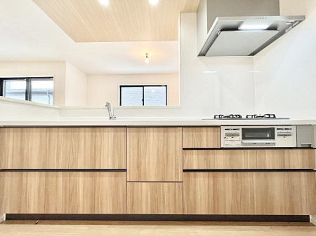 Lb`@P`Kitchen`@LĎg₷Lb`ȂƑłɗAЕtԂȂłႢ܂[Ղ肠̂ŁAƐȈۂۂĂ܂B