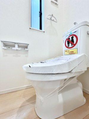 gC@R`Toilet`@̂鐅gC̓EHVbgtłgC͖g킴𓾂Ȃ́BۂłˁBgC2̂Œ̍Gɕ֗łI