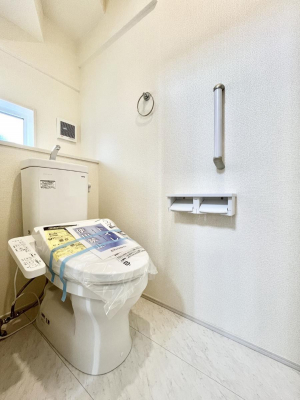 gC@Q`Toilet`@̂鐅gC̓EHVbgtłgC͖g킴𓾂Ȃ́BۂłˁBgC2̂Œ̍Gɕ֗łI