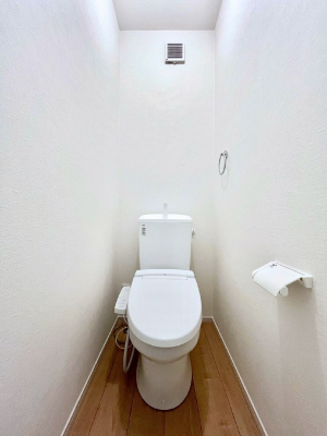 gC@gC1K2KꂼɔzuĂĂƂĂ֗łB 