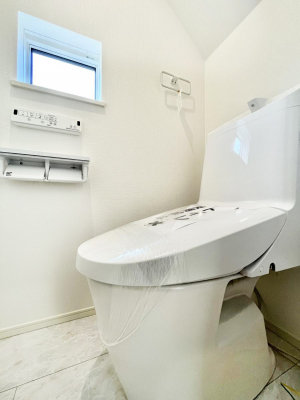 gC@`Toilet`@YEXbLEKȃEHVbgtgCł낰ԂłBgC͖g킴𓾂Ȃ́BۂłˁBgC2̂Œ̍Gɕ֗łI