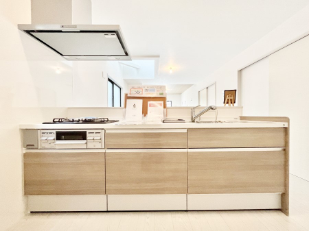 Lb`@`Kitchen`@LĎg₷Lb`ȂƑłɗAЕtԂȂłႢ܂[Ղ肠̂ŁAƐȈۂۂĂ܂B