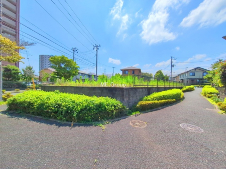 nynʐ^@-