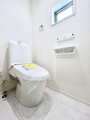 gC@`Toilet`@YEXbLEKȃEHVbgtgCł낰ԂłBgC͖g킴𓾂Ȃ́BۂłˁBgC2̂Œ̍Gɕ֗łI