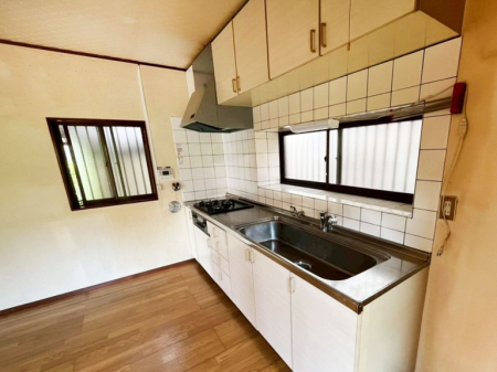Lb`@`Kitchen`@R鑋̂Lb`gꏊ炱Agl܂Bu͉낤vȃLb`Ȃv藿łႢ܂B