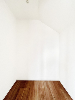 ̑@G߂̈ߗނXbL[Ieʂ̎[͓͂IWICtłB