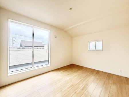 ̑ρ@`Bed Room`@2ʍ̌mۂ邢́AʂǂAϋSn̗ǂԂƂȂĂ܂Bu₩ȕċN钩́AK̎n܂ɁIʕƂĂǂZ܂