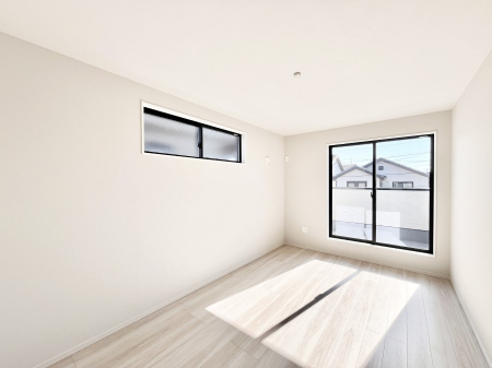 ���̑����ρ@�o���R�j�[���J�������v���X���Ă����m��