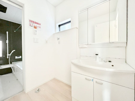 ̑@LXƂƂ̂郉h[Xy[XB  