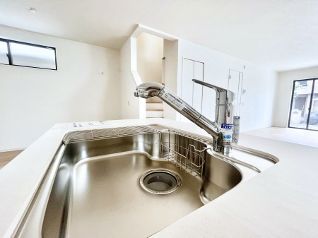 ̑ρ@łȂB̐ŐƏ򐅂gB