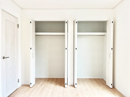 ���[�@�����Ղ�̎��[�X�y�[�X�ŉ��K�ɕ�点���� 