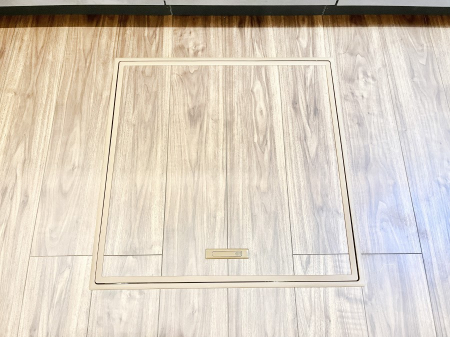 ̑ρ@[tIpiEpi̎[ɂ劈B