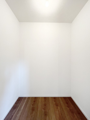 ���̑��@���r���O�̃E�H�[�N�C���N���[�[�b�g�̓t�@�~���[�N���[�[�b�g�Ƃ��ė��p�ł�����