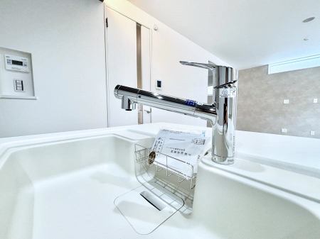 ̑ρ@łȂB̐ŐƏ򐅂gB