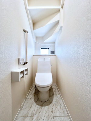 gC@gC1K2KꂼɔzuĂĂƂĂ֗łB 