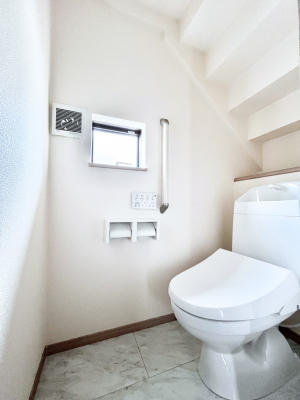 gC@gC͈ŜQӏĨo^o^SłB 