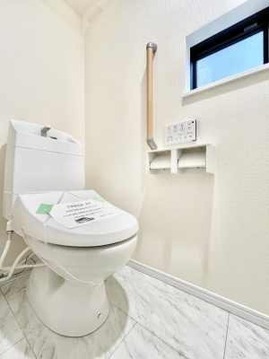 gC@gC1K2KꂼɔzuĂĂƂĂ֗łB 