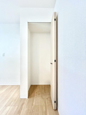 ���̑����ρ@�ݔ����S�������L�b�`�������[�I�H�ނ̃X�g�b�N�͂������A���p�i�̎��[�Ȃǎg�����͂��낢��I  