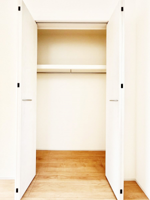 ���[�@�������P�������S�����N���[�[�b�g�t��