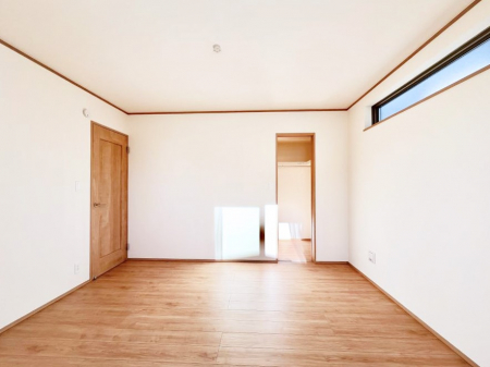 �Q���@�E�H�[�N�C���N���[�[�b�g�����邨�����B�G�߂��Ƃ̓���ւ����s�v�ŕ֗��ł��I