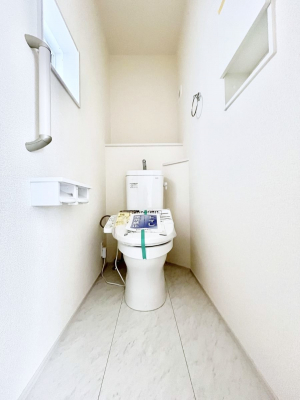 gC@Q`Toilet`@̂鐅gC̓EHVbgtłgC͖g킴𓾂Ȃ́BۂłˁBgC2̂Œ̍Gɕ֗łI