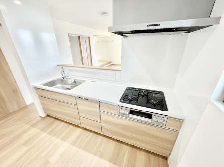 Lb`@T`Kitchen`@beރrOAȂLb`BƂ́Ał͂ȂA炵AKɂꏊBΊ̖A炬̓X̂߂ɁAŐV̐ݔEdl̗pB