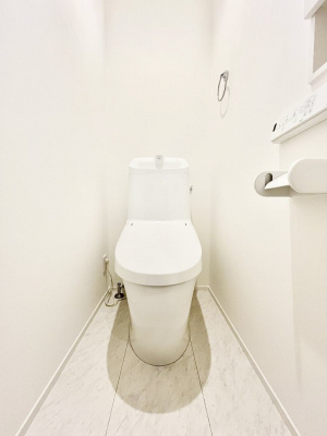 gC@A`Toilet`@̂鐅gC̓EHVbgtłgC͖g킴𓾂Ȃ́BۂłˁBgC2̂Œ̍Gɕ֗łI