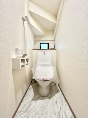 gC@B`Toilet`@̂鐅gC̓EHVbgtłgC͖g킴𓾂Ȃ́BۂłˁBgC2̂Œ̍Gɕ֗łI