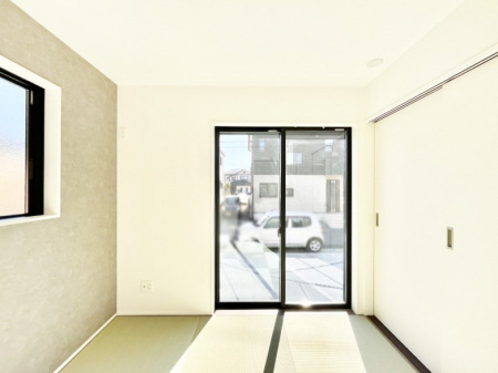 ���̑����ρ@�_�炩����̋�Ԃ́A���q�l�̗V�я�◈�q���̂����ĂȂ��̏ꏊ�Ƃ��ďd�󂵂܂��B 