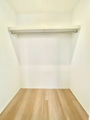 ̑@EH[NCN[[bg̊pŐԃXbL