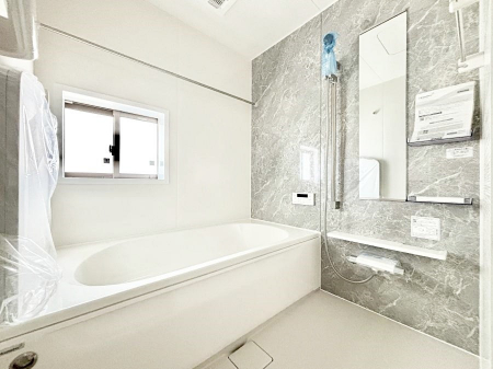 �����@�D�����F�����̃o�X���[���B�������ƃ����b�N�X�ł������ł��ˁB