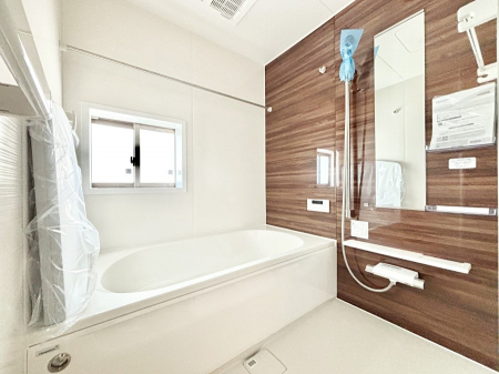 �����@����̔�������Ă���閾�邢�������̂���o�X���[��