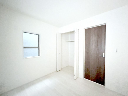 ���̑����ρ@�u�₩�ȓ��������������S�̂�D������ݍ���ł���܂�