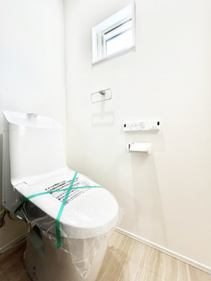 gC@1`Toilet`@YEXbLEKȃEHVbgtgCł낰ԂłB̌薾邭AKԂƂȂĂ܂gꏊ炱̔złI