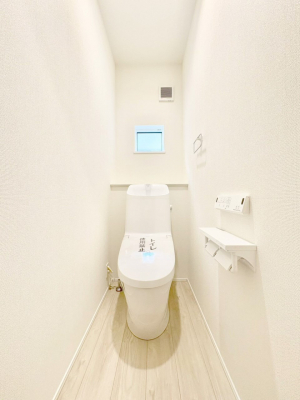 �g�C���@�������Q�������`Toilet�`�@�������̂��鐅����g�C���̓E�H�V�����b�g�t���ł����g�C���͖����g�킴��𓾂Ȃ����́B����������ۂ������ł��ˁB�g�C����2��������̂Œ��̍��G���ɕ֗��ł��I