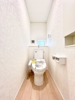 gC@gC1K2KꂼɔzuĂĂƂĂ֗łB 